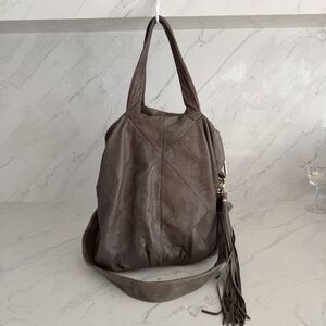 Rebecca Taylor Oversized Hobo Bag Tassel Taupe Leather Boho Chic 70s-Inspired